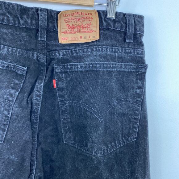 Vintage Levi's 550 Relaxed Fit Tapered Leg Black Denim Jeans Men's Size 38 x 34 - Picture 5 of 9